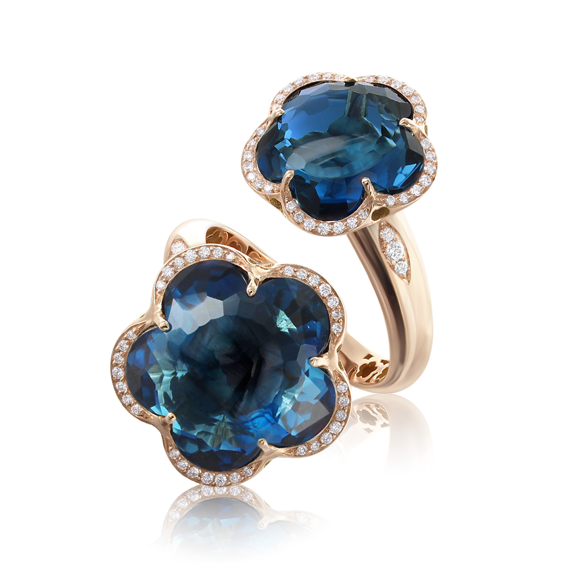 Pasquale Bruni Women's  Bon Ton Contrarie Ring in 18k Rose Gold with London Blue Topaz and Diamonds - Size 7