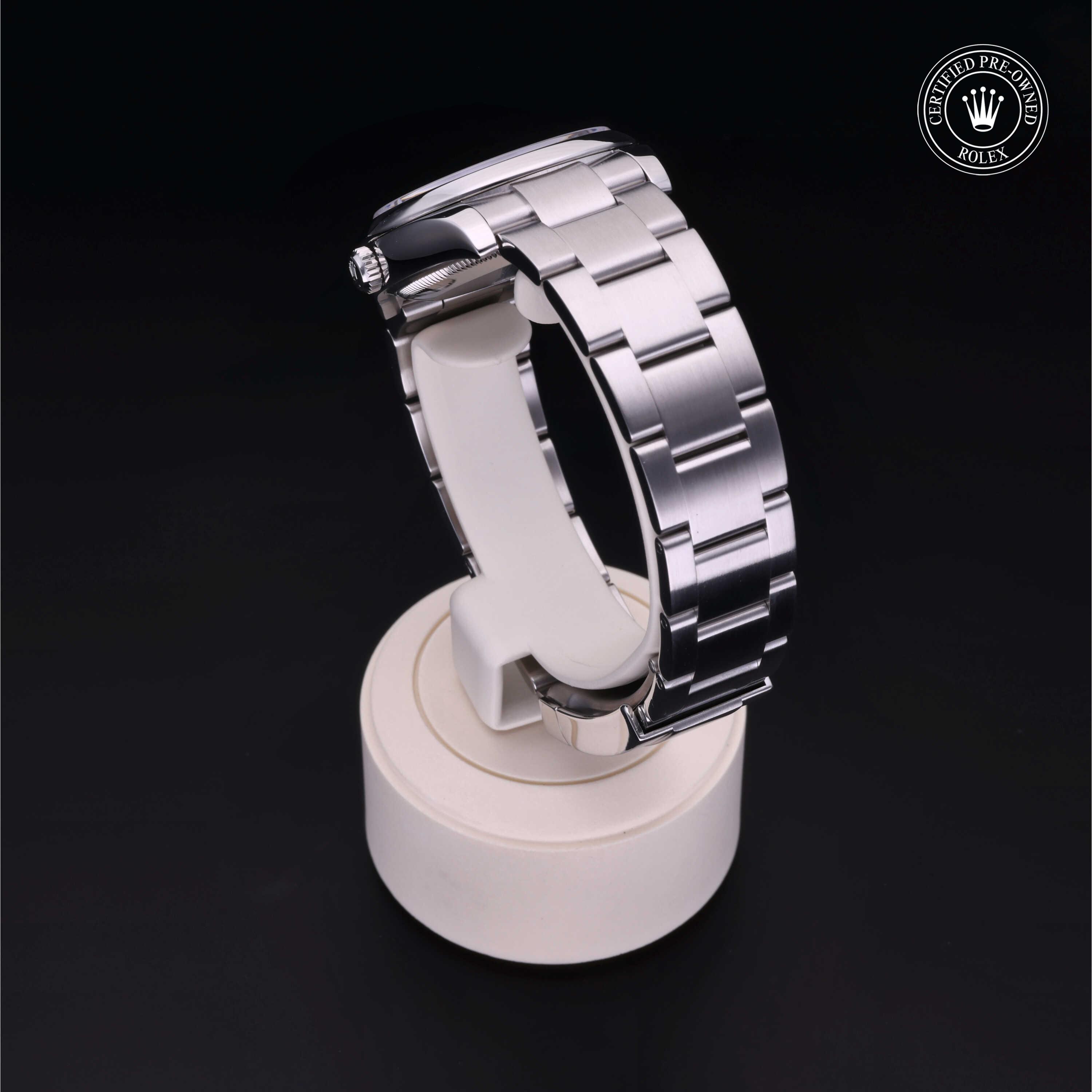 Rolex Certified Pre-Owned Oyster Perpetual 34 Silver Dial Watch 34mm - M114200-0008 - Image 4