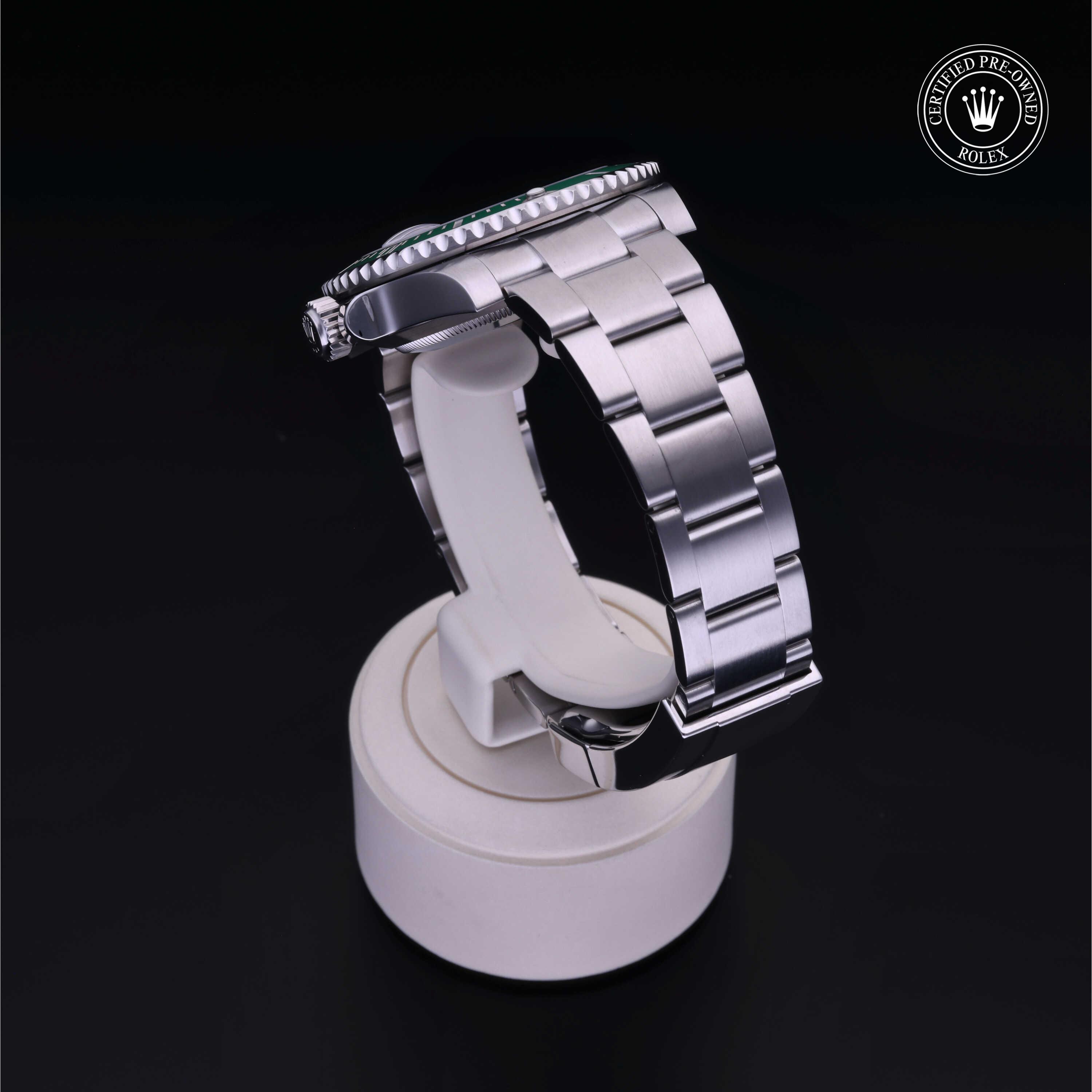 Submariner alternate view 4