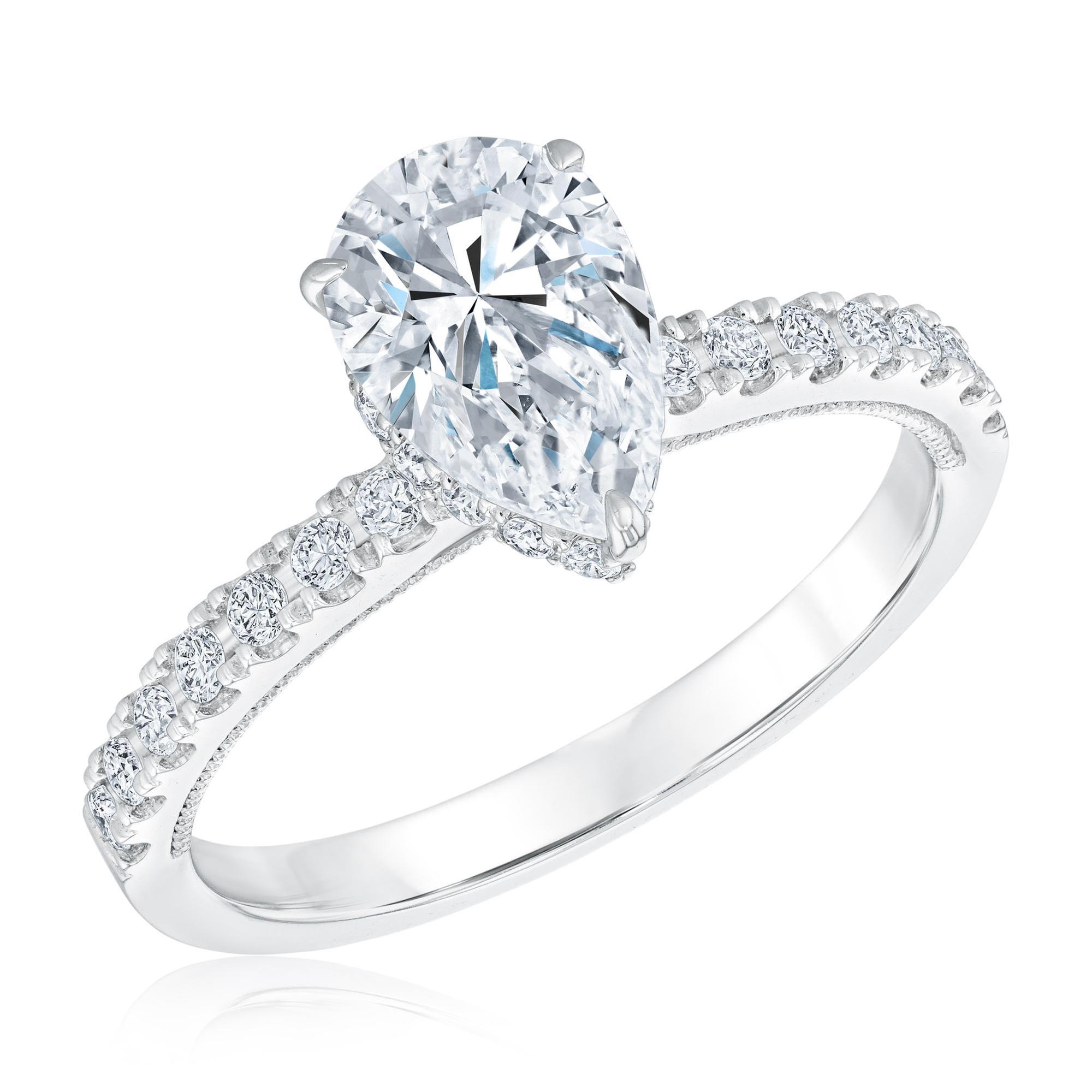 REEDS Women's 2Ctw Pear Lab Grown Diamond Hidden Halo Engagement Ring - Chemistry  Ring Size: 7.5