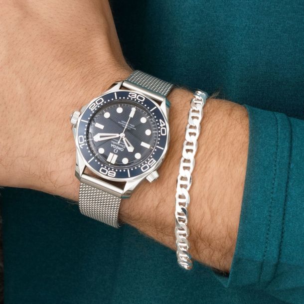 OMEGA Seamaster Diver 300M Blue Dial James Bond 60th Anniversary