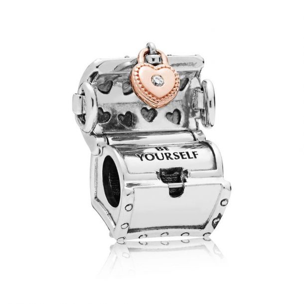 Happening Assume Nomination 2019 PANDORA Club Charm | REEDS Jewelers