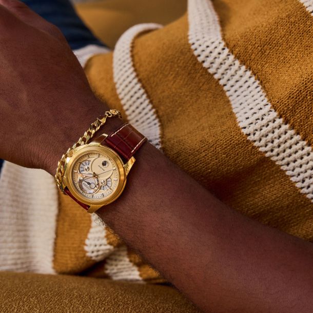 Citizen Eco-Drive Calendrier Gold-Tone Dial Leather Strap Watch