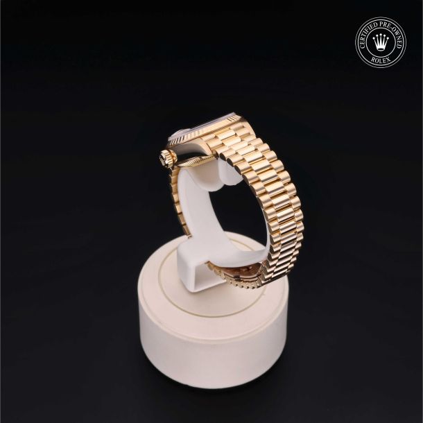 Rolex Certified Pre-Owned Oyster Perpetual Lady-Datejust 26 Champagne Dial Watch 26mm - 69178B8570 4