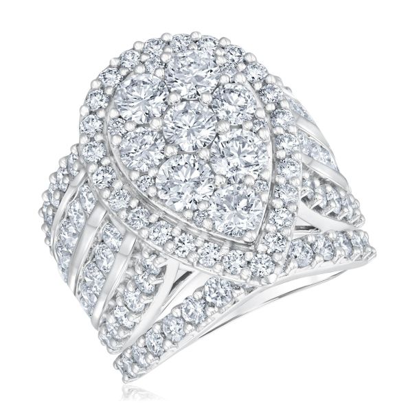 Diamond cluster discount bridal set