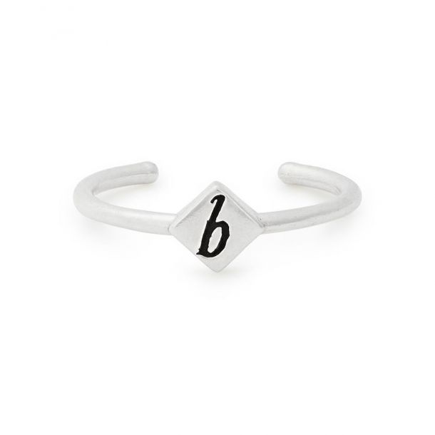 Alex and deals ani initial ring