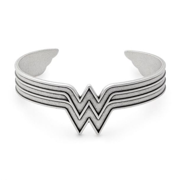 Alex and ani clearance wonder woman cuff