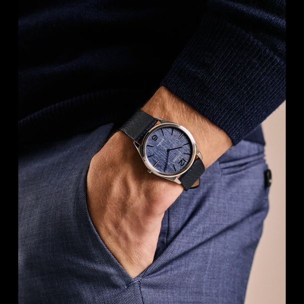 Citizen Eco-Drive Suratto Blue Dial Blue Leather Strap Watch 38.4