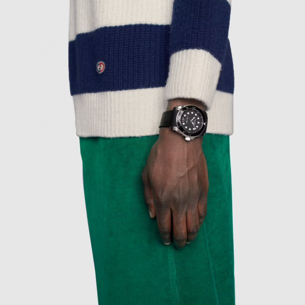 Montre gucci dive store