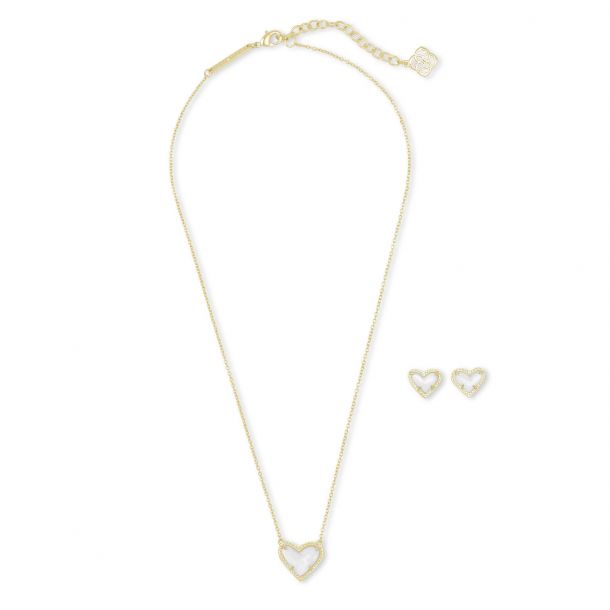 Kendra scott heart necklace hot sale and earring set