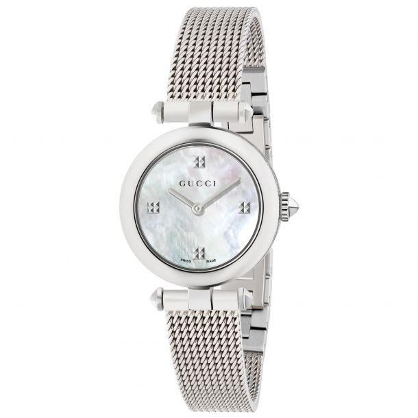 Small womens gucci watch hot sale