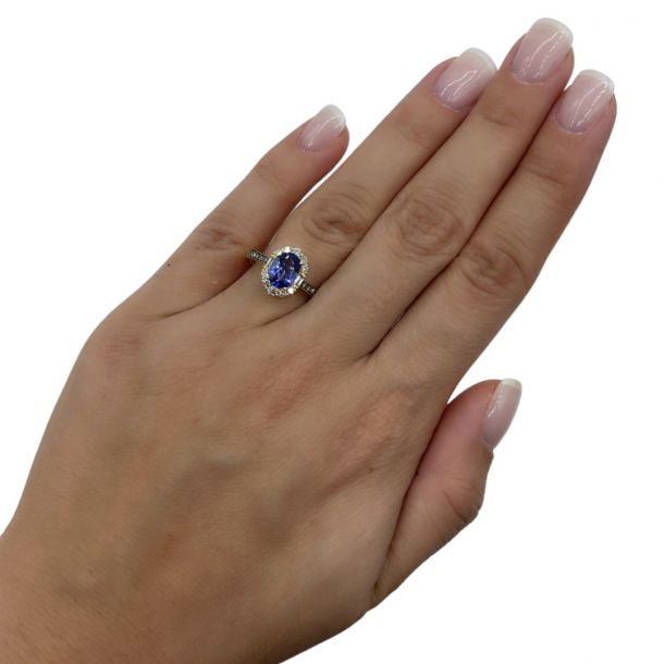 Le Vian 3 8ctw Vanilla Diamonds and Chocolate Diamonds Blueberry Tanzanite Chocolatier 14k Honey Gold Ring REEDS Jewelers