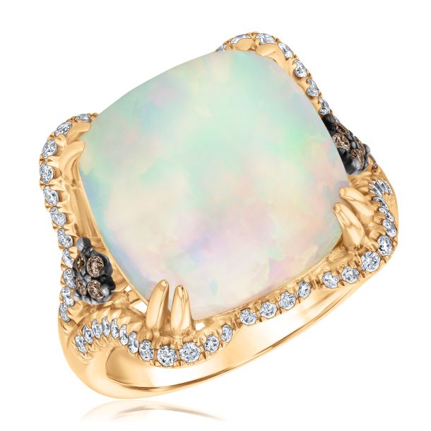 Le Vian Couture® Neopolitan Opal™ 3/8ctw Vanilla Diamonds® and 1/15ctw  Chocolate Diamonds® 14k Honey Gold™ Ring | REEDS Jewelers