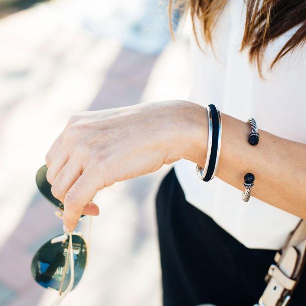 Maria shireen hair tie outlet bracelet