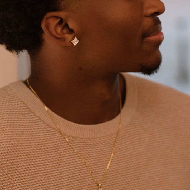 Guys wearing deals diamond earrings