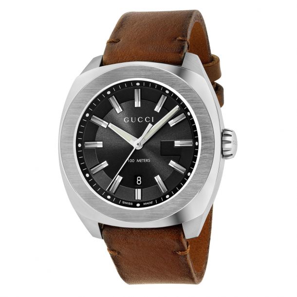 Gucci watch on sale men's leather strap