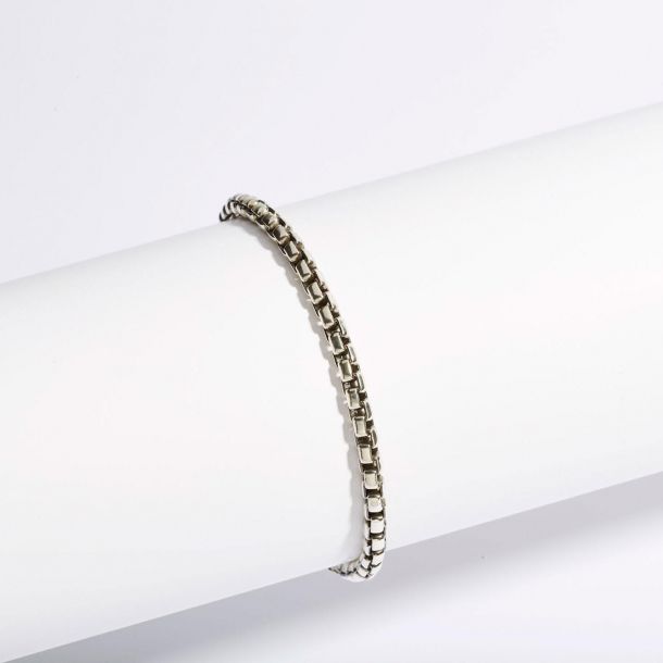Men s Scott Bros. by Kendra Scott Beck Round Box Chain Bracelet in Oxidized Sterling Silver REEDS Jewelers