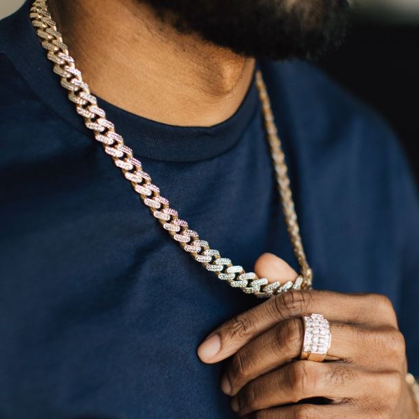 Two tone cuban link chain store