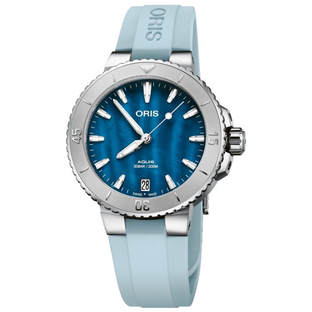 Aquis rubber 2025 strap
