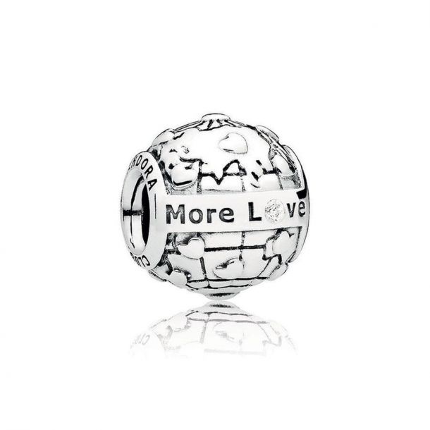 PANDORA 2018 Club Charm REEDS Jewelers