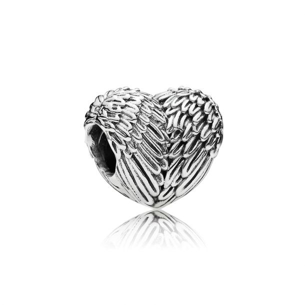 Pandora angelic feathers charm hotsell
