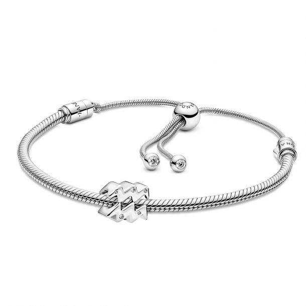 Chain clearance slider bracelet