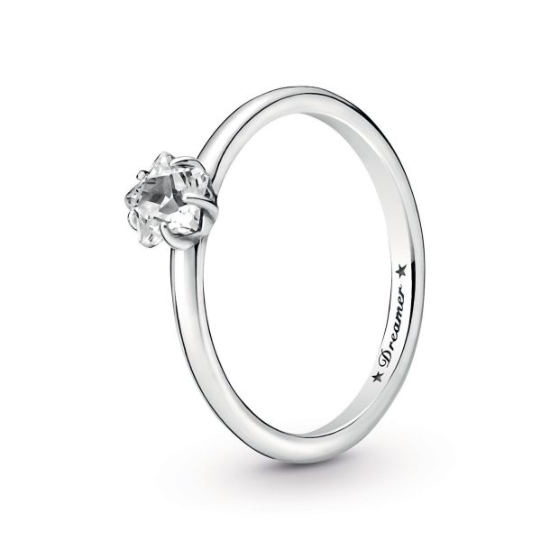 Sparkling Solitaire Ring