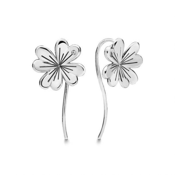 Pandora four leaf clover earrings hotsell