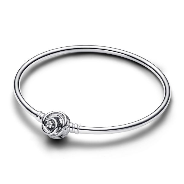 女性が喜ぶ♪ Pandora Moments Encircled Clasp Bangle Bracelet | REEDS Jewelers アクセサリー