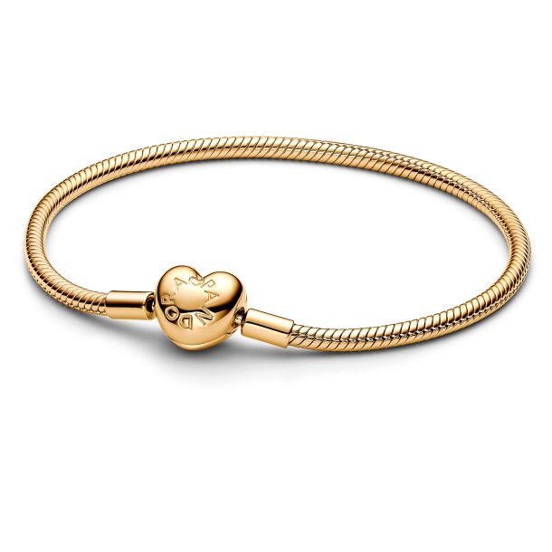 Pandora Moments Silver Bracelet with Heart Clasp 21cm 