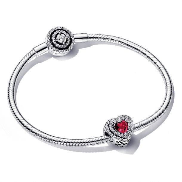 Pandora Moments Halo Bracelet and Heart Charm Set 7.5 Inches