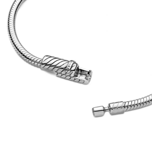 Pandora Moments Sliding Magnetic Clasp Snake Chain Bracelet
