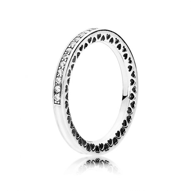 Pandora radiant hearts ring store
