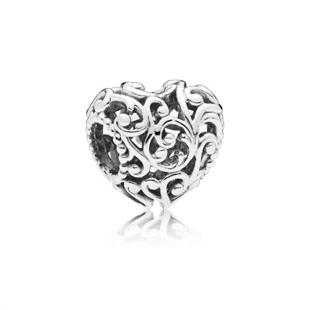 Pandora united regal hearts charm discount