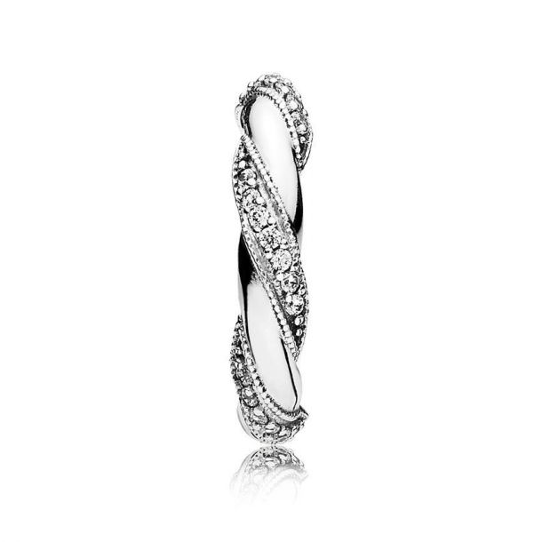 Pandora dream of hotsell love ring