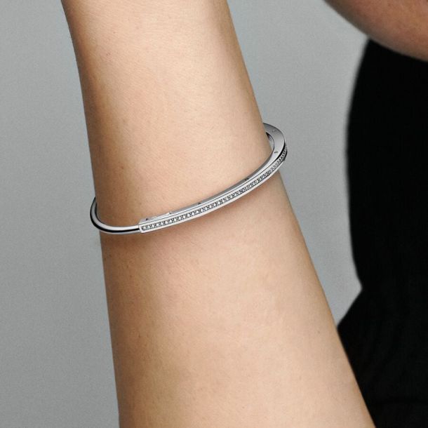 Pandora Signature I D Pave Bangle Sterling Silver 7.1 Average