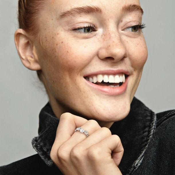 Pandora shimmering bouquet ring best sale