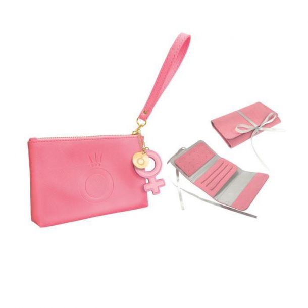 Pandora me wristlet 2025