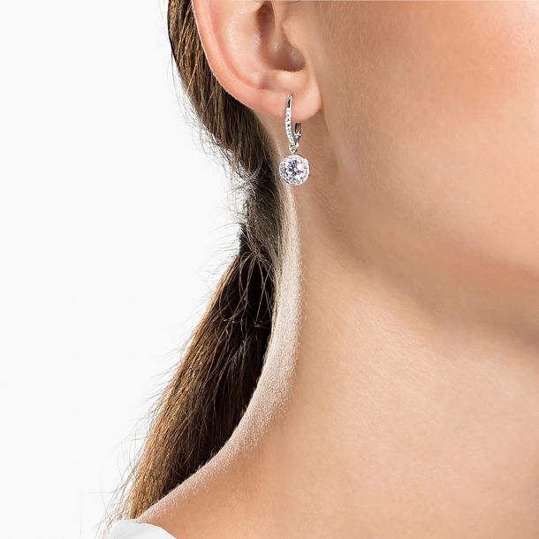 Swarovski attract light pierced earrings cheap