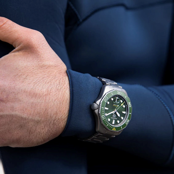 TAG Heuer AQUARACER Professional 300 Calibre 5 Automatic Titanium Watch 43mm WBP208B.BF0631 REEDS Jewelers
