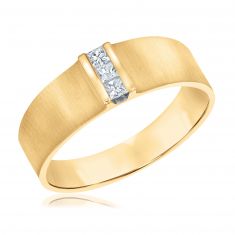 1/5ctw Princess Diamond Vertical Three-Stone Yellow Gold Band | Men's