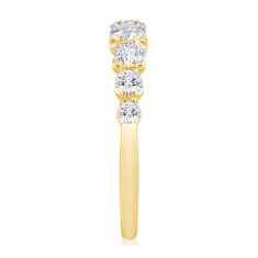 1ctw Round Diamond Yellow Gold Wedding Band | Embrace Collection