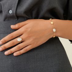 Marco Bicego Siviglia 18k Yellow Gold Mother of Pearl Ring with Diamond Pavé Shank