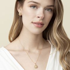14k Yellow Gold Puffed Square Pendant Necklace