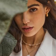 Kendra Scott Deliah Strand Necklace in Ivory Mother-of-Pearl