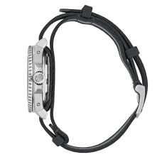 Gucci Dive Black Dial Black and Grey Nylon Watch Strap 40mm - YA136365