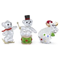 Swarovski Crystal Kris Bear Holiday Annual Edition 2025
