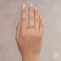 Shy Creation 1/10ctw Baguette Diamond 14k Yellow Gold Bypass Ring