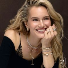 Shy Creation 1/5ctw Diamond Two-Tone Open Ring