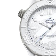OMEGA Seamaster Diver 300M Co-Axial Master Chronometer White Dial White Rubber Strap Watch 43.5mm - O52292442004001